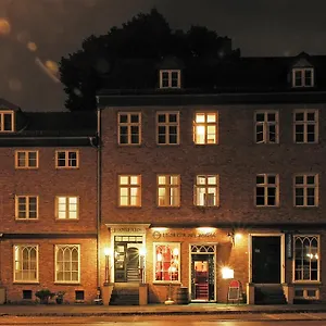 Frauenhotel Hanseatin - Women Only Hotel Hamburg-Harburg