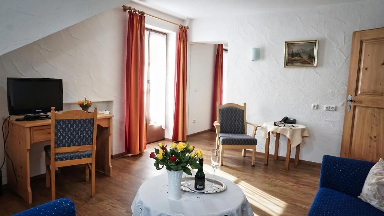 ***  Hotel Landhaus Feldmeier ***S Oberammergau Germany