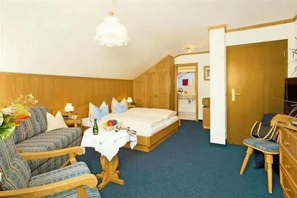 Hotel Landhaus Feldmeier ***S Oberammergau 3*,  Germany